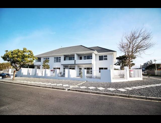 2 BEDROOM PROPERTY TO RENT IN SOUTHFIELD